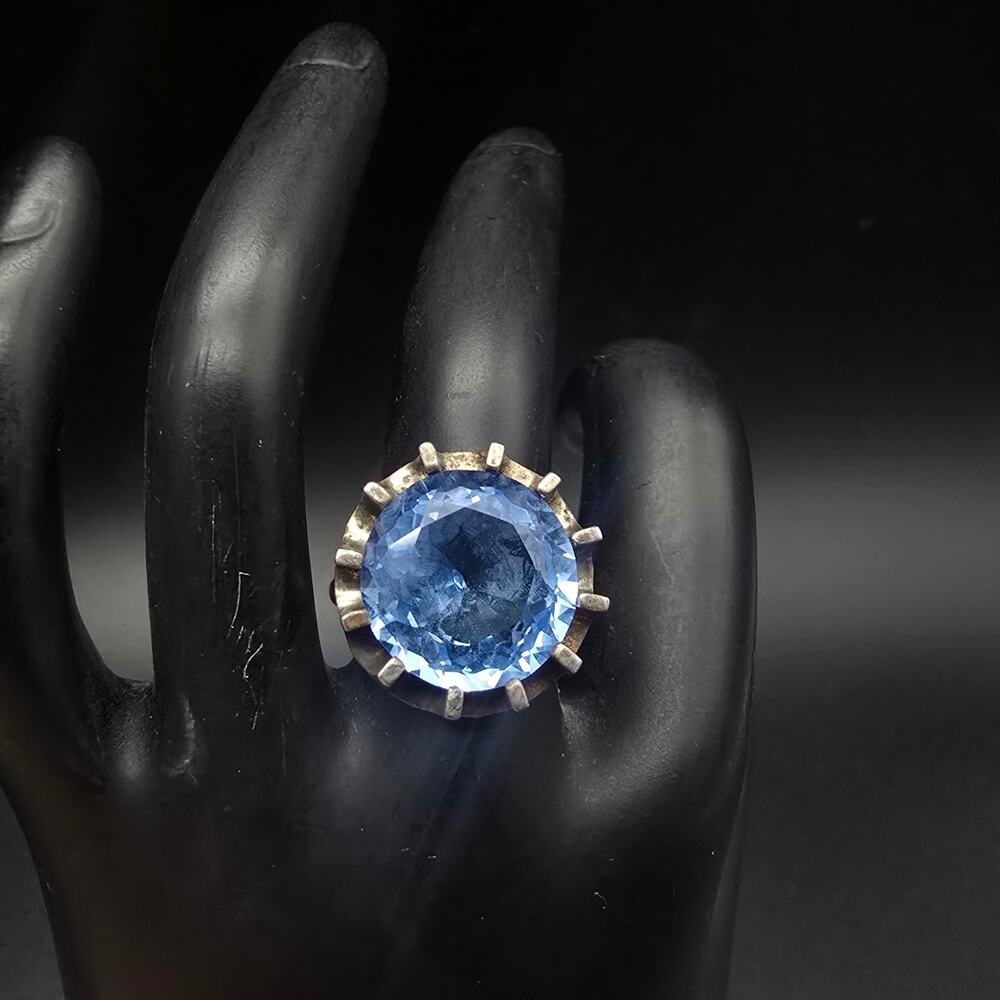 Sterling Silver Blue Spinel Ring Size 7.25 Statement